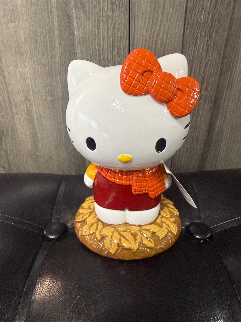 New Hello Kitty Fall Harvest Autumn Outfit Burnt Orange Bow Figurine
